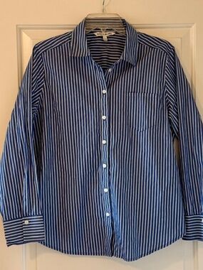 Elizabeth and James Blue/ White Stripe Shirt with Back Detail Size L